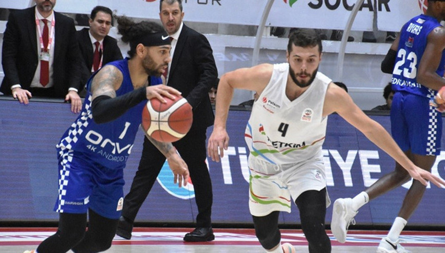 Aliağa Petkimspor evinde kazandı