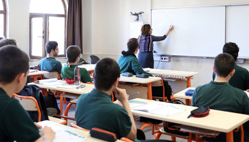 Öğretmen çocuklarına kontenjan sınırı olmadan nakil imkânı