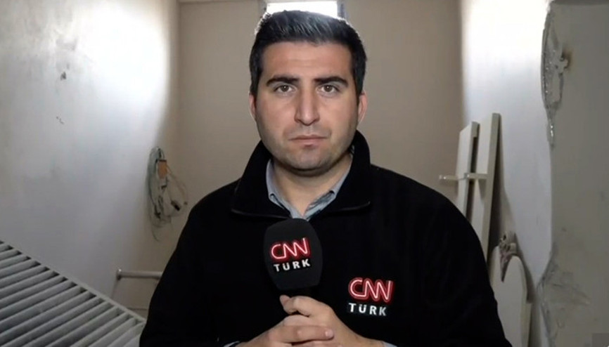CNN TÜRK ekibi Karkamışta roket isabet eden apartmanda: Duvar tamamen ortadan ayrılmış