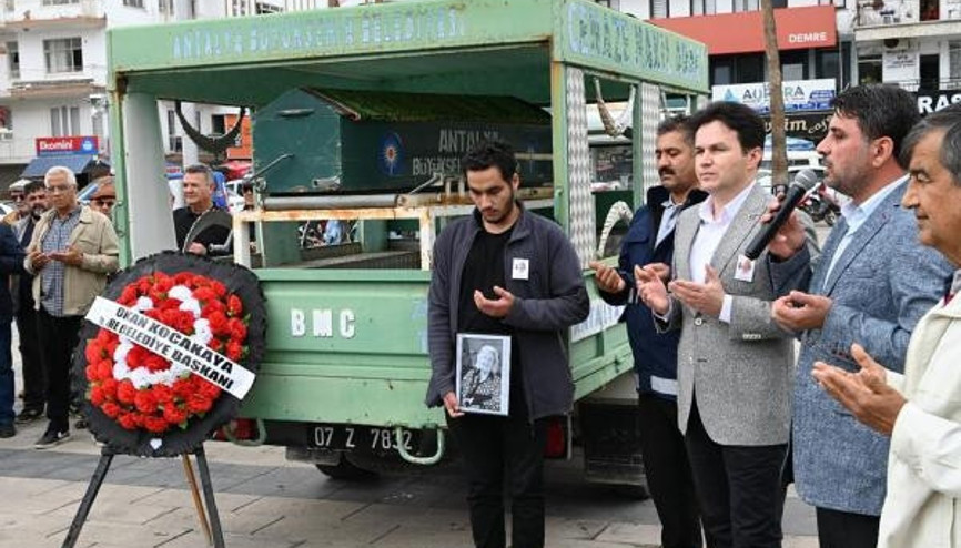Demrenin Ayşe öğretmeni yaşamını yitirdi