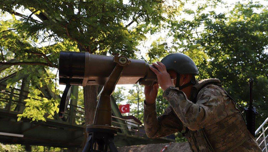 Son dakika... MSB duyurdu: Yunanistan sınırında 15 kişi yakalandı