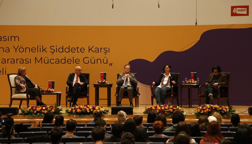Kadına şiddet küresel bir sorun