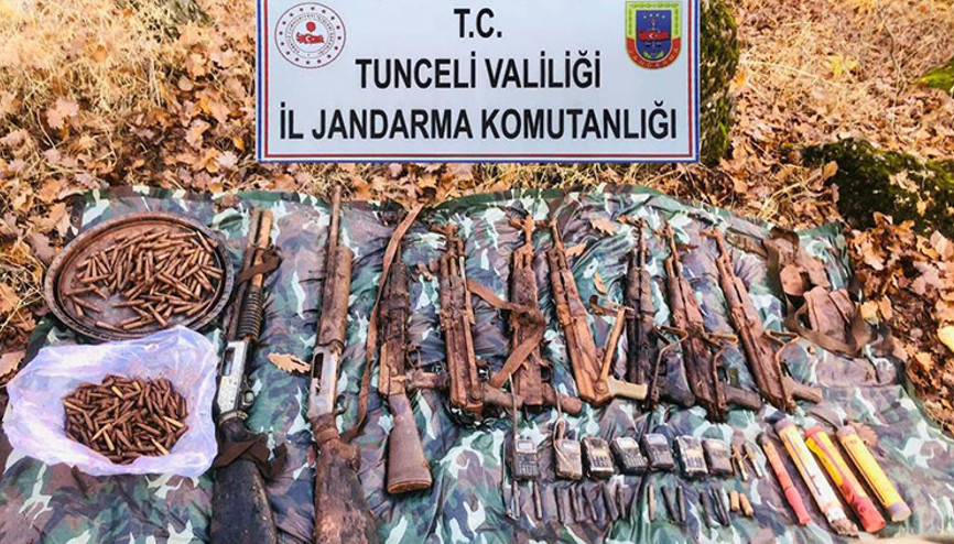 Tunceli’de teröristlerin kullandığı sığınakta silah ve mühimmat ele geçirildi