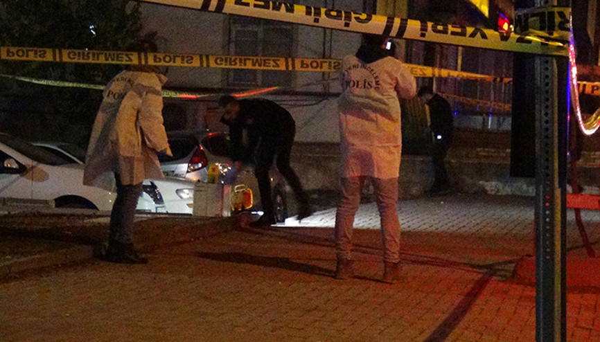 Narkotik operasyonunda polislere saldırı: 2 polis yaralı Narkotik operasyonunda polislere saldırı: 2 polis yaralı