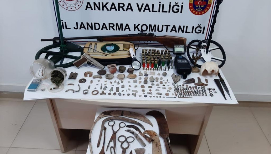 Ankarada tarihi eser kaçakçılığı operasyonu