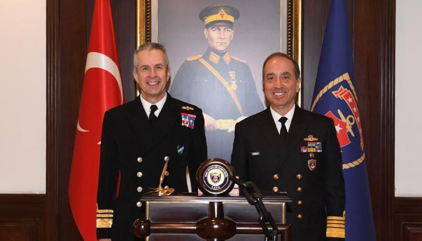 Oramiral Tatlıoğlu, NATO Müttefik Deniz Kuvvetleri Komutanı Blount ile bir araya geldi