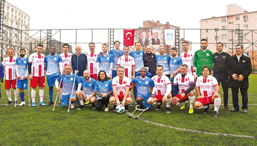 Adaletspor ile Pendik Ampute karşı karşıya