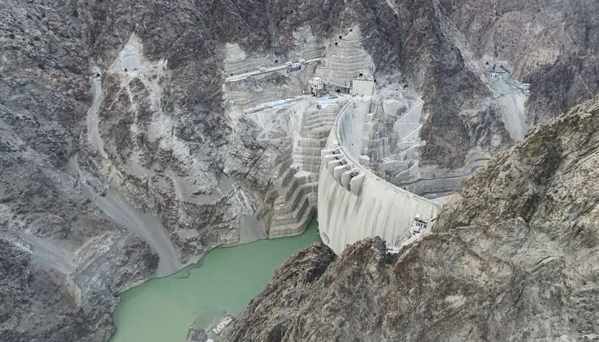 Yusufeli Barajında su seviyesi yükselmeye devam ediyor