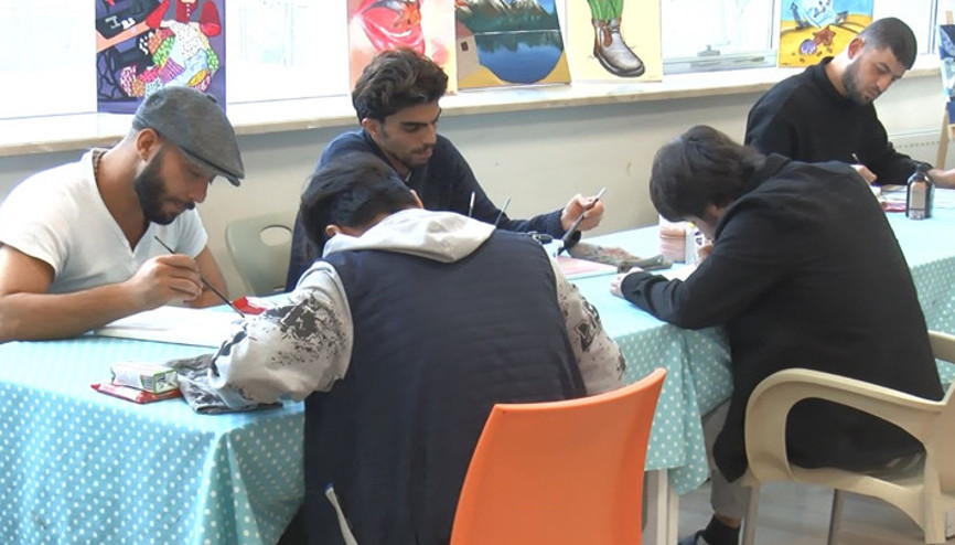 Yılbaşından bu yana 109 bin 816 düzensiz göçmen sınır dışı edildi Yılbaşından bu yana 109 bin 816 düzensiz göçmen sınır dışı edildi