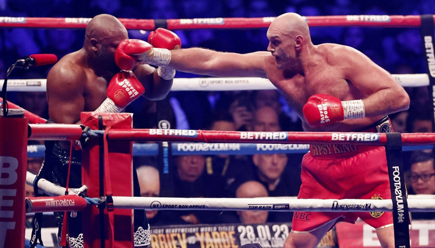 Tyson Fury, Derek Chisorayı devirdi ve WBC ağır sıklet kemerini korudu