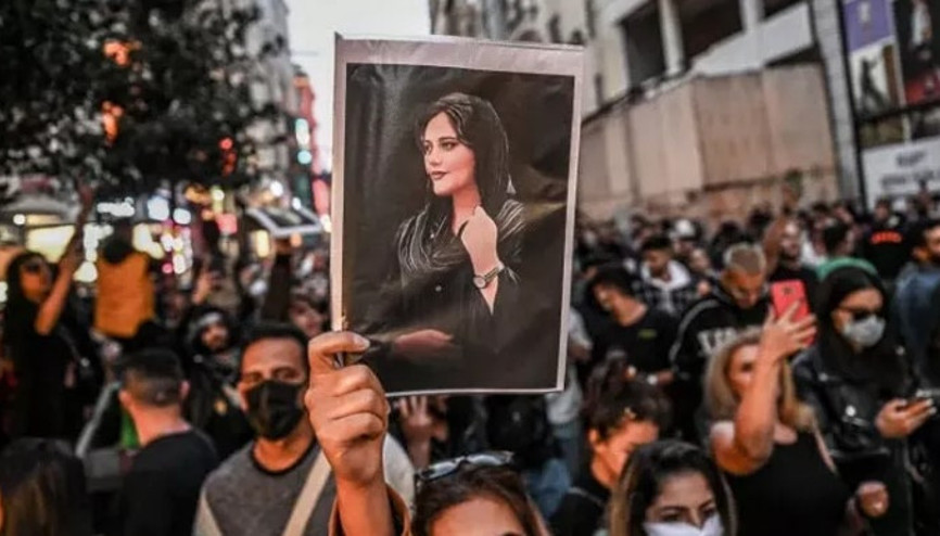 İran Başsavcılığından ahlak polisi açıklaması