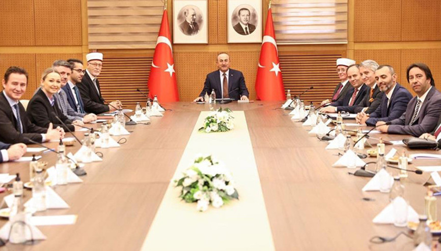 Bakan Çavuşoğlu: Batı Trakya Türklerini hiçbir zaman yalnız bırakmadık, bırakmayacağız Bakan Çavuşoğlu: Batı Trakya Türklerini hiçbir zaman yalnız bırakmadık, bırakmayacağız