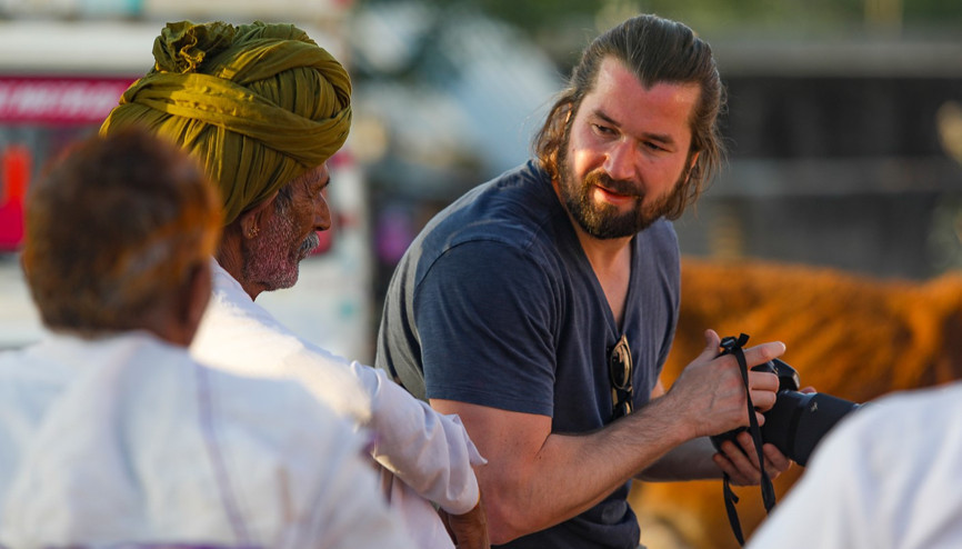 Bir hayat savaşının sudan yansıyan görüntüleri Bir hayat savaşının sudan yansıyan görüntüleri