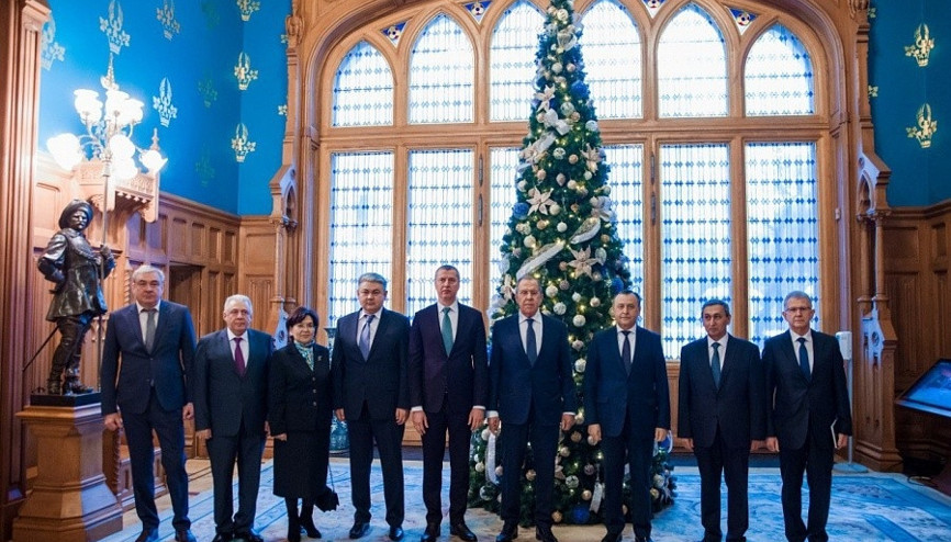 Rusya Dışişleri Bakanı Lavrov, BDT ülkelerinin Moskova büyükelçileriyle görüştü