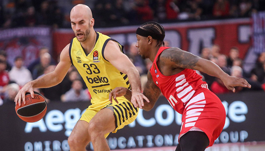 Fenerbahçe Beko, Olympiakosa farklı kaybetti