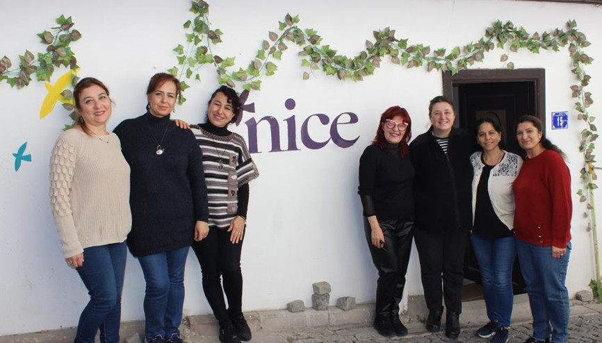 Hem eğitim hem üretim