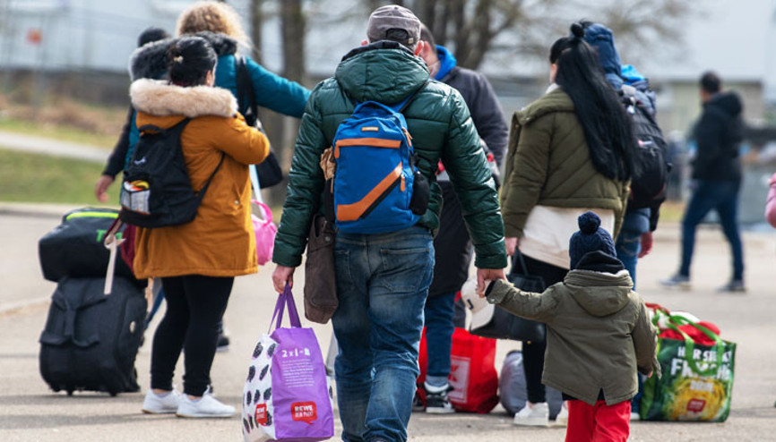 Almanlar göçe de çifte vatandaşlığa da karşı