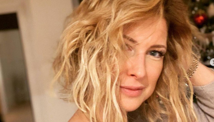 Ödül gecesi tuvalette taciz edildim, keşke o zaman susmayıp hepsini anlatsaydım