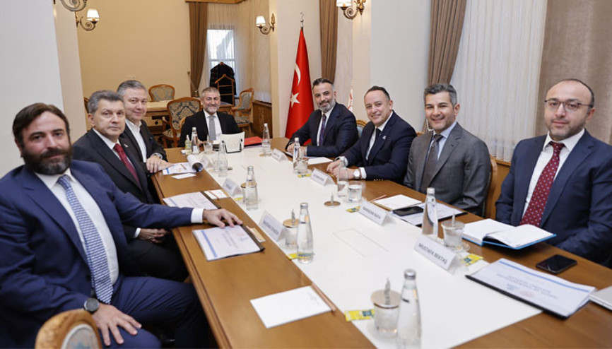 Bakan Nebati, İTHİB üyeleri ile görüştü