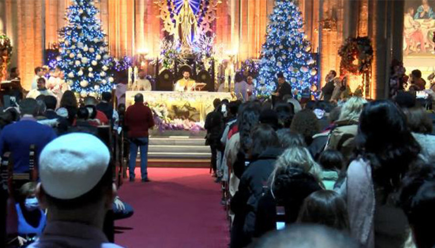Saint Antuan Kilisesi’nde Noel Ayini