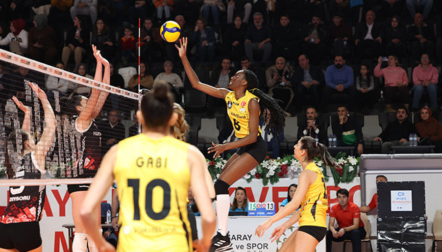 VakıfBank, Kuzeyboru deplasmanında serisini sürdürdü