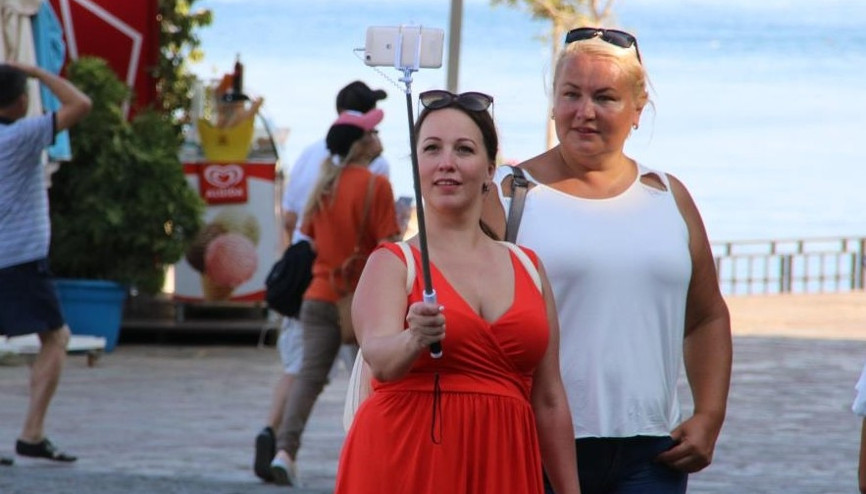 Antalya’da Rus turist sayısı 3 milyona ulaştı
