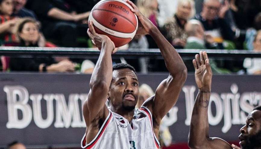 Errick McCollum rekor kırdı