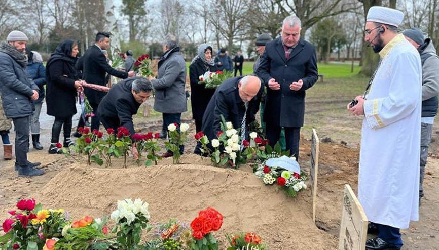 Almanya’da yanlışlıkla cenazesi yakılan Abdulkadir Sargın’ın külleri defnedildi