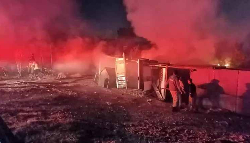 İzmirde, ormanda baraka yangını