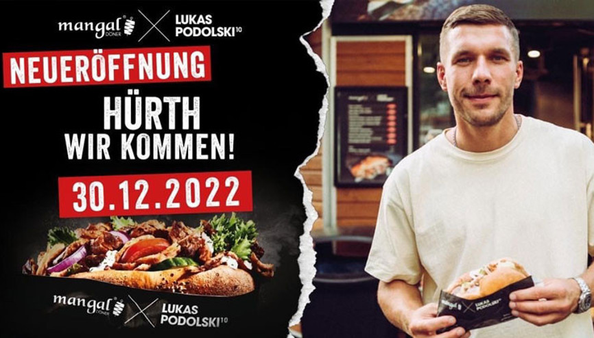 Futbolunu bırak dönerine bak