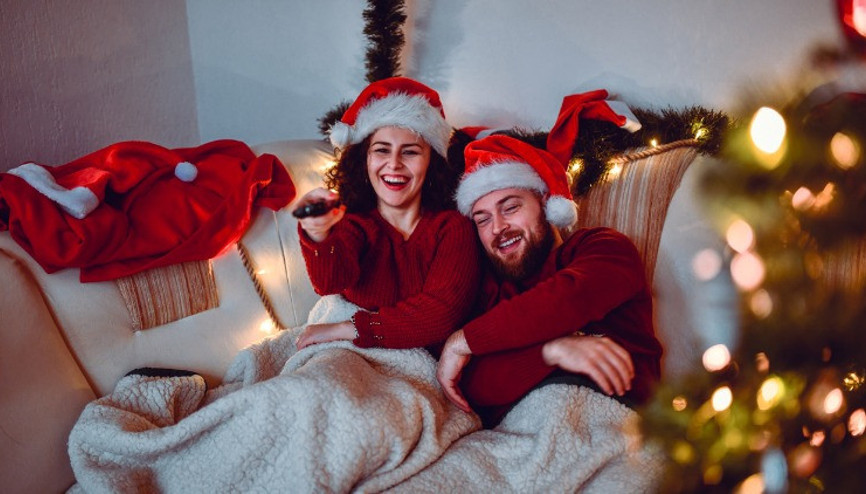 TV YAYIN AKIŞI 31 ARALIK CUMARTESİ 2022 | Yılbaşı akşamında tv’de neler var İşte,  Kanal D, TRT1, TV8, Show TV, Star TV, Fox TV, ATV yayın akışı ve tv rehberi