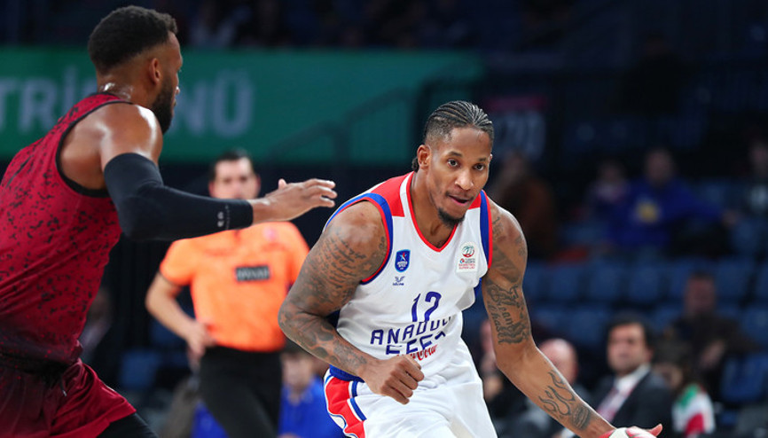 Anadolu Efes 2022yi galibiyetle kapattı