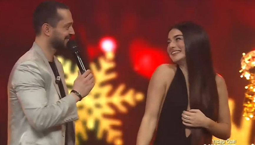 Ayça Ayşin Turan ve Murat Boz arasında aşk olur mu