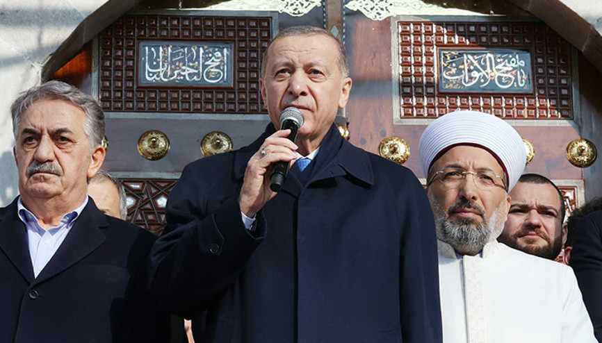 Son dakika... Cumhurbaşkanı Erdoğan, Yeni Camiinin restorasyon sonrası ibadete açılışına katıldı