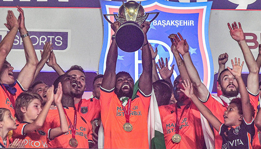 Başakşehir, Azubuikenin Rizespora transferini açıkladı