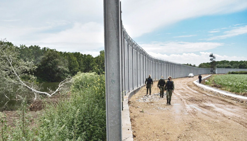 Yunanistan’dan sınıra 35 km’lik yeni duvar