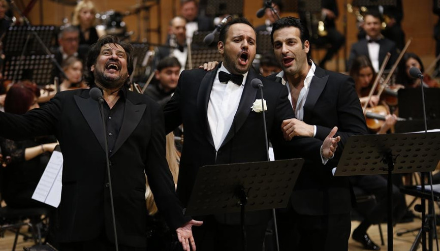 Üç tenor bir sahne