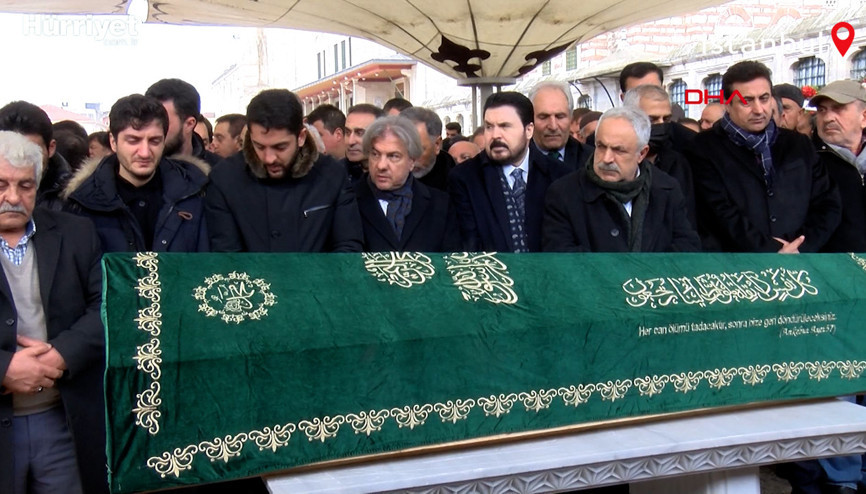Ünlü müzisyen Burhan Çaçan son yolculuğuna uğurlandı