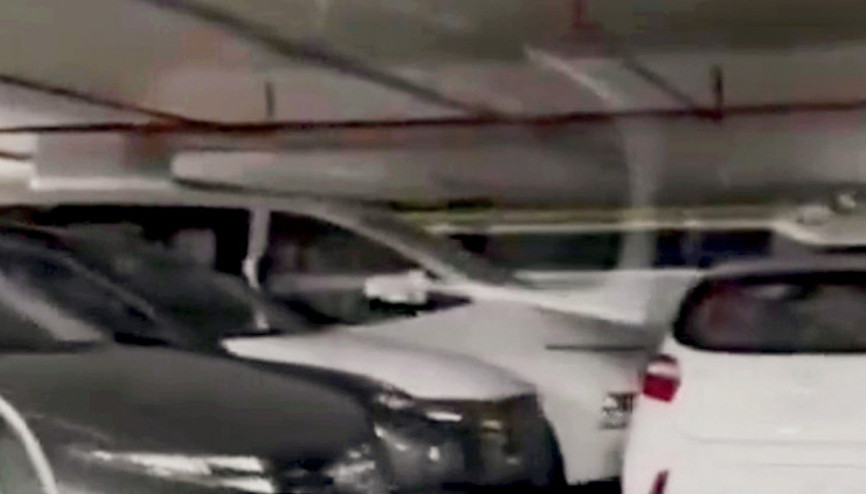 Otoparktaki sıfır araçlar bayinin çıktı