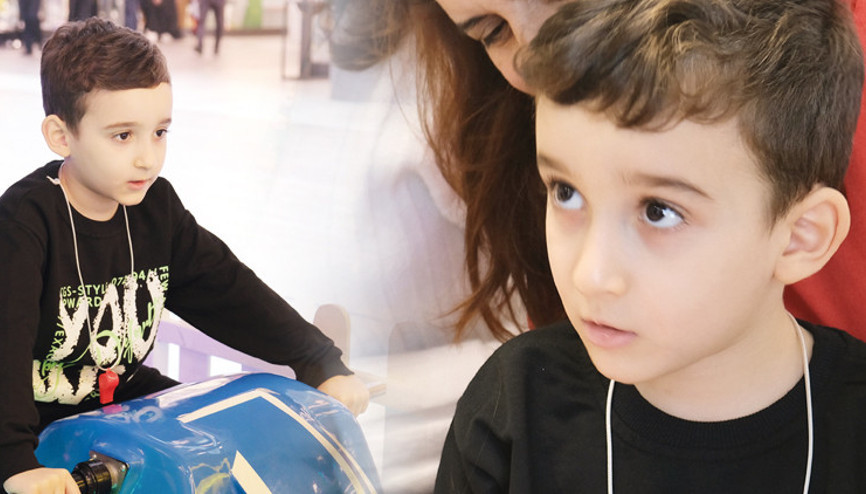 Umut nöbeti... Babasından gelecek iyi haber için 3 aydır hastanede yaşıyor