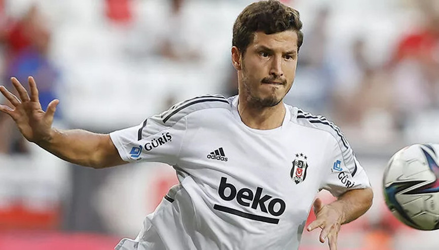 Beşiktaş, Salih Uçanun sözleşmesindeki opsiyonu kullandı