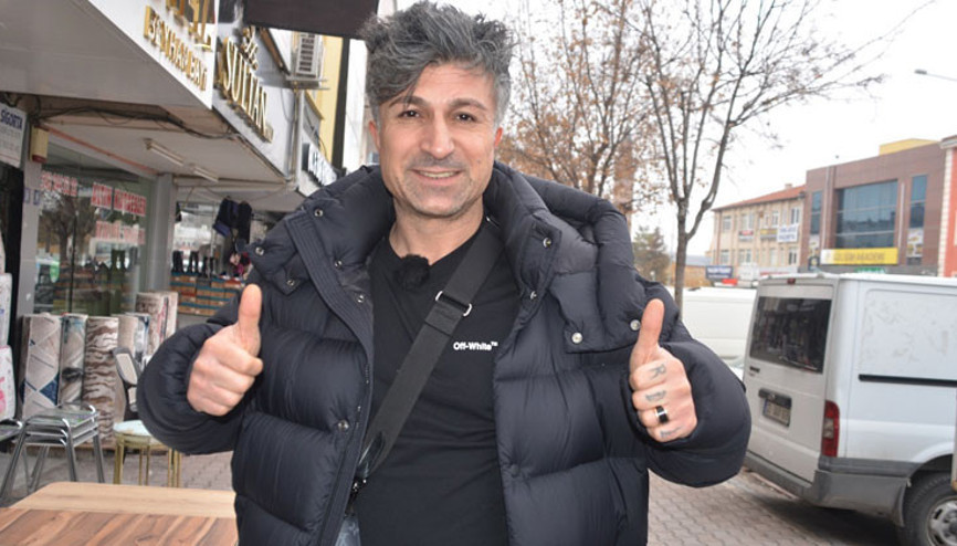 Chico 3 kişiye para vereceğini duyurdu, 20 bin kişi mesaj attı