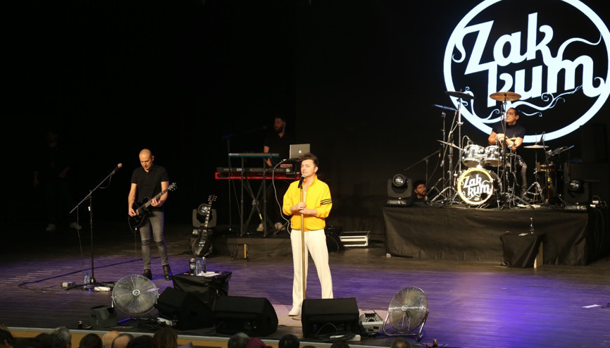 33üncü yıl çoşkusu Zakkum ile kutlandı