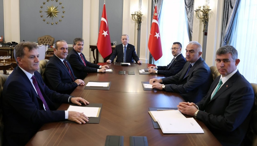Cumhurbaşkanı Erdoğan KKTC Başbakanı Ünal Üsteli kabul etti