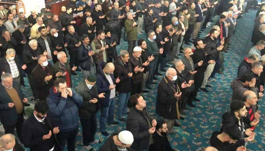 Camilerde yağmur duası edildi