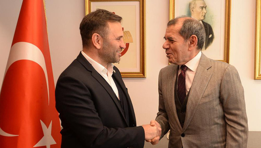 Okan Buruk ve Ayhan Akman, Galatasaray Kulübü üyesi oldu