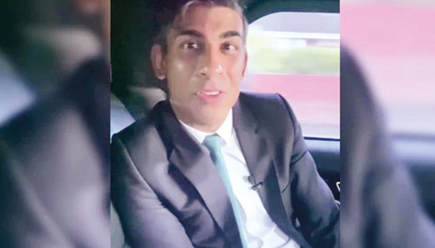 İngiltere Başbakanı kemersiz yakalandı