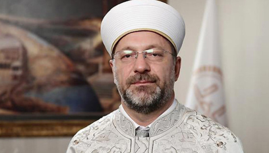 Diyanet İşleri Başkanı Erbaş: Yarın sabah namazı kılmak ve Kur’an okumak için camilerdeyiz