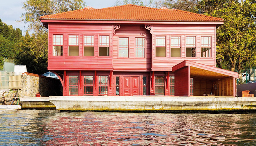 En güzel kırmızı sahibini bekliyor