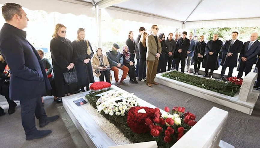 Mustafa Koç mezarı başında anıldı